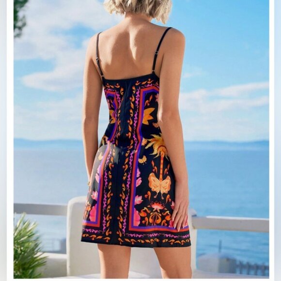 Tropical Print Wrap Dress - Picture 4 of 4